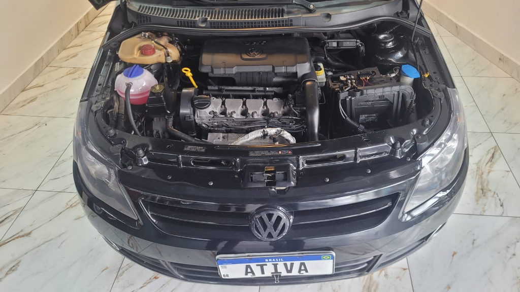 Volkswagen Voyage Preto