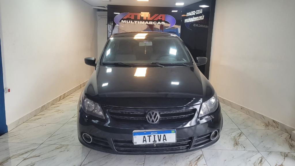 Volkswagen Voyage Preto