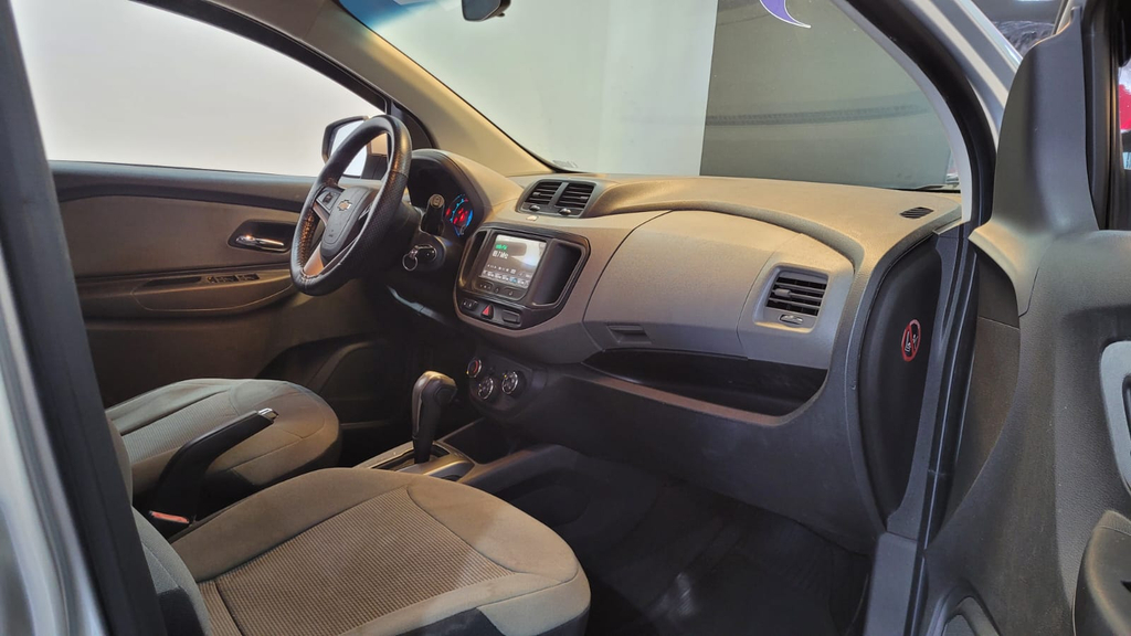 Chevrolet Spin Prata