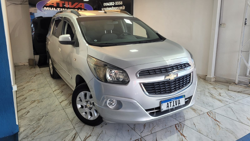Chevrolet Spin Prata