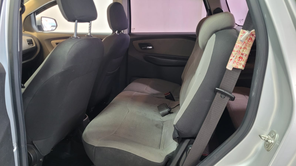 Chevrolet Spin Prata