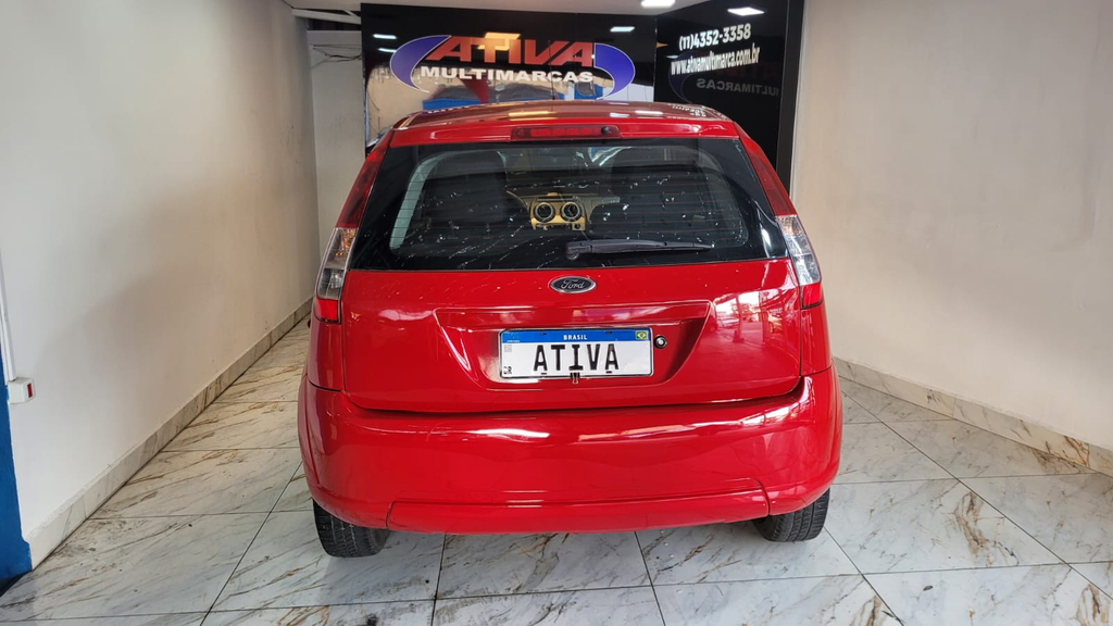 Ford Fiesta Vermelho