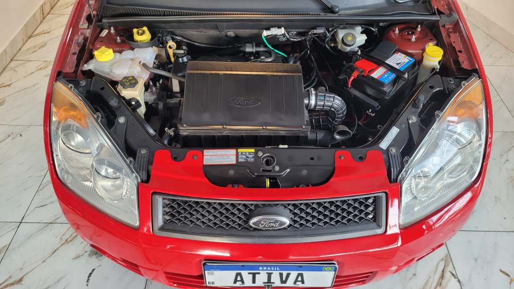 Ford Fiesta Vermelho