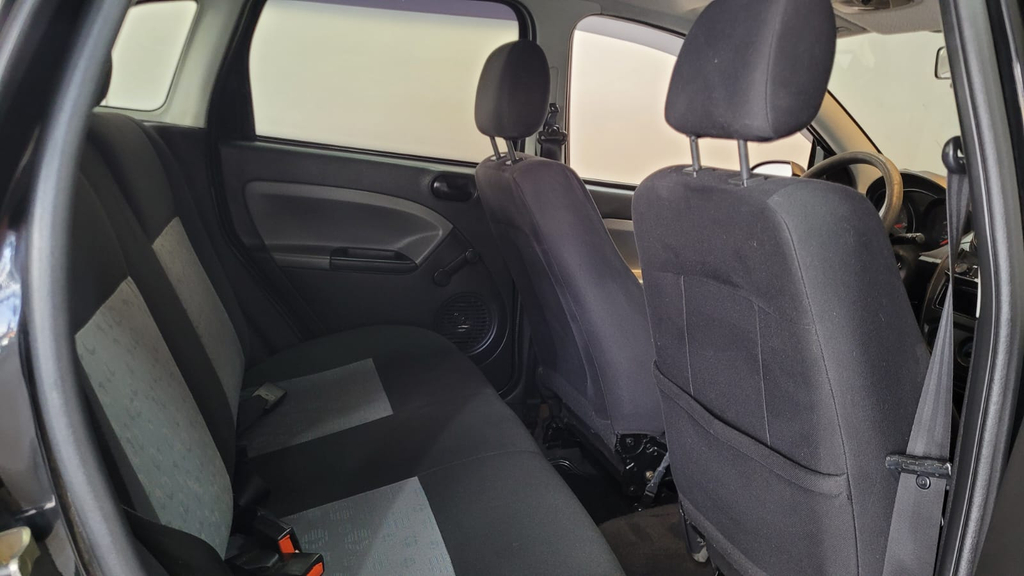 Ford Fiesta Hatch Preto