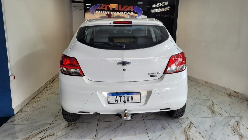 Chevrolet Onix Branco