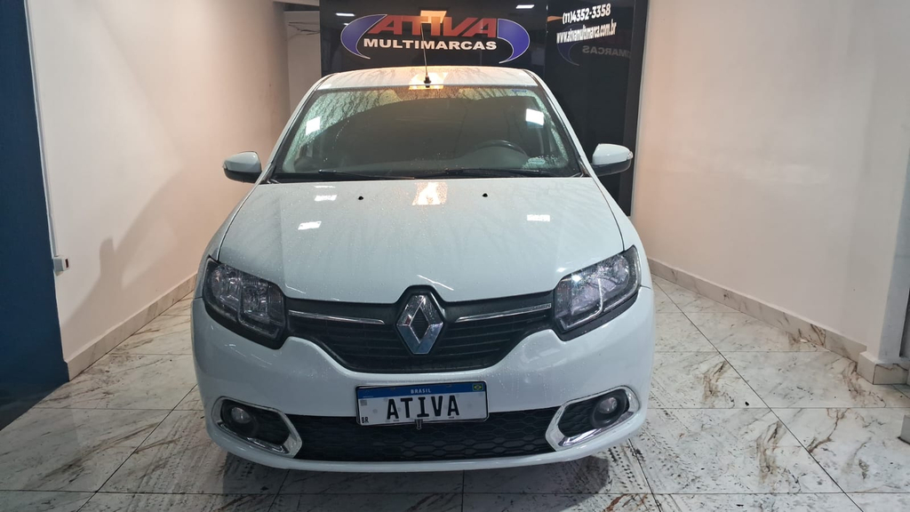 Renault Sandero Branco
