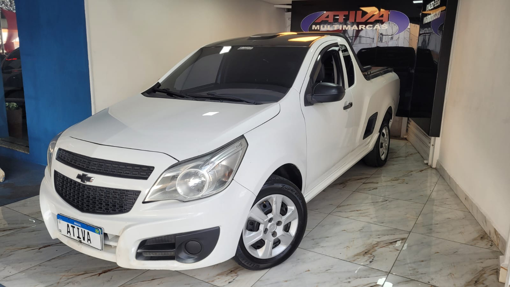Chevrolet Montana Branco