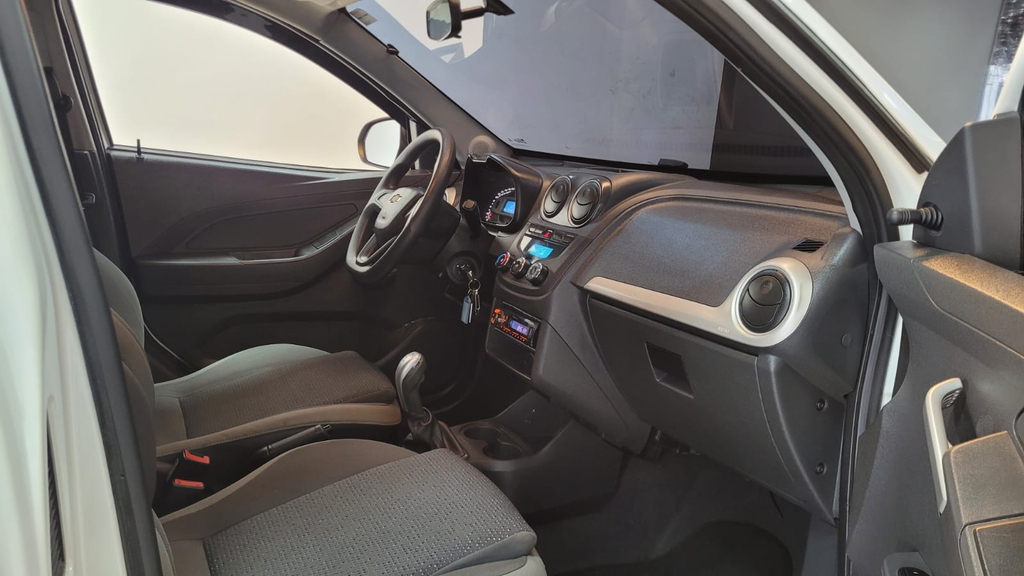 Chevrolet Montana Branco