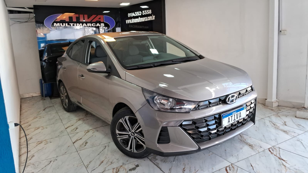 Hyundai HB20S Cinza