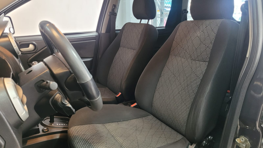 Ford EcoSport Cinza