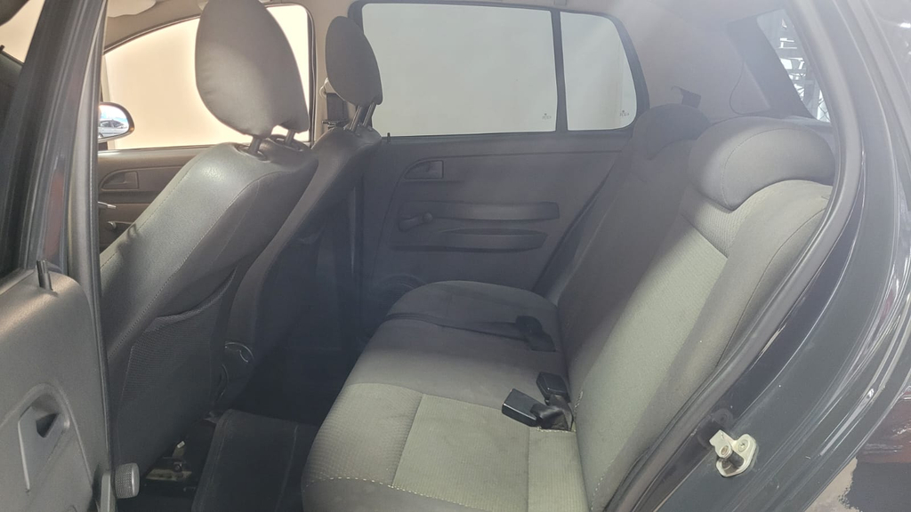 Volkswagen Fox Cinza