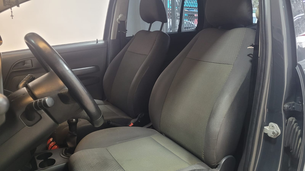 Volkswagen Fox Cinza