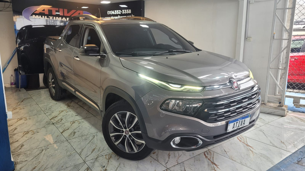 Fiat Toro Cinza