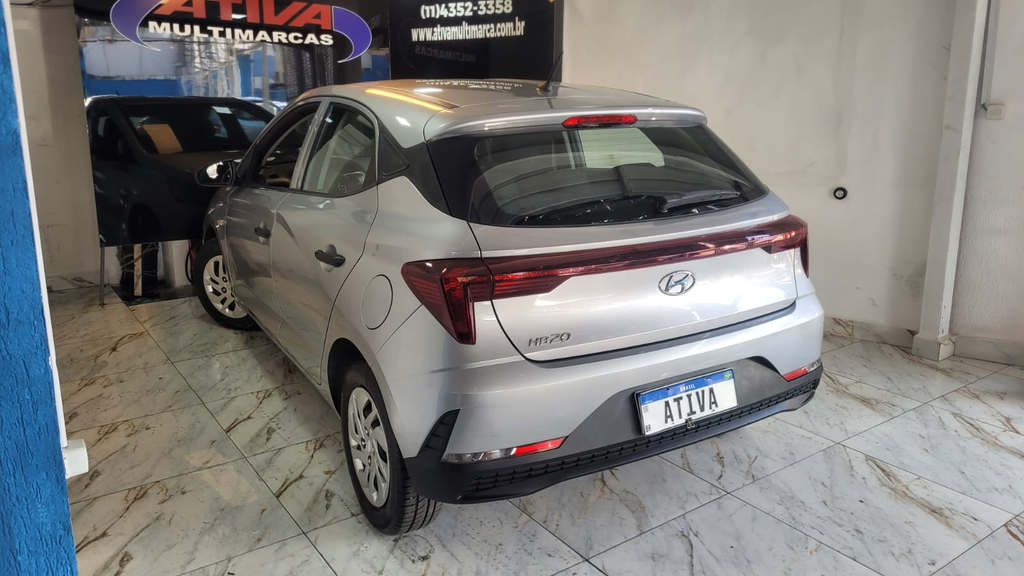 Hyundai HB20 Prata