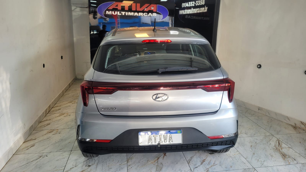 Hyundai HB20 Prata
