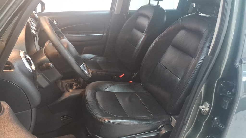 Citroen Aircross Cinza