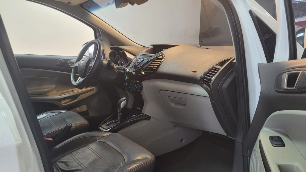Ford EcoSport Branco