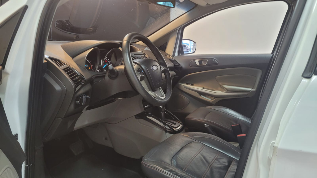Ford EcoSport Branco