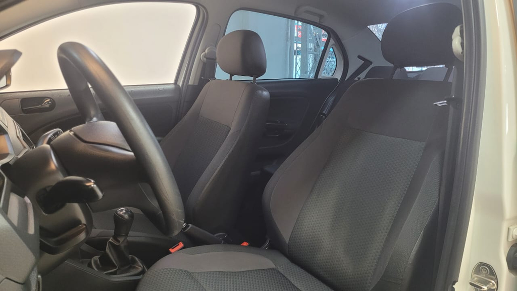 Volkswagen Voyage Branco