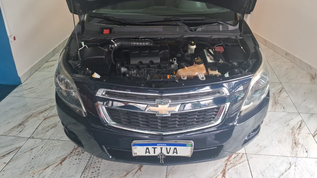 Chevrolet Cobalt Azul