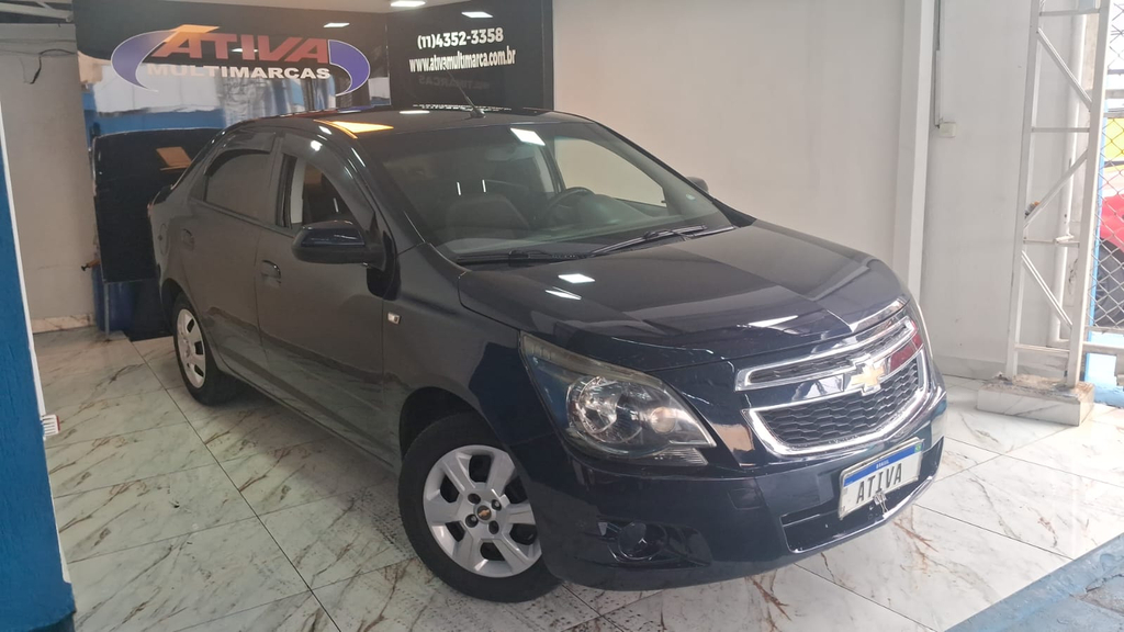 Chevrolet Cobalt Azul