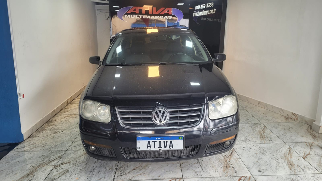 Volkswagen Bora Preto