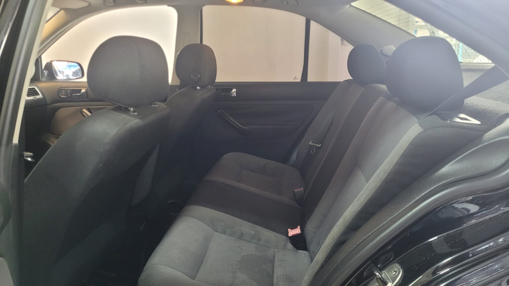 Volkswagen Bora Preto