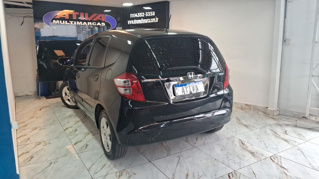 Honda Fit Preto