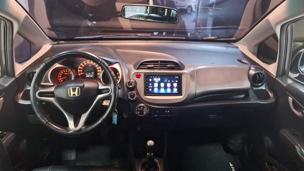 Honda Fit Preto