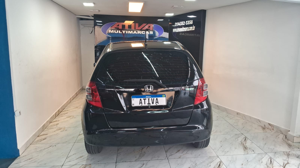Honda Fit Preto