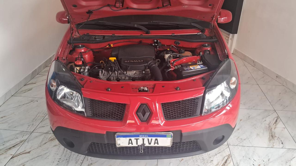 Renault Sandero Vermelho