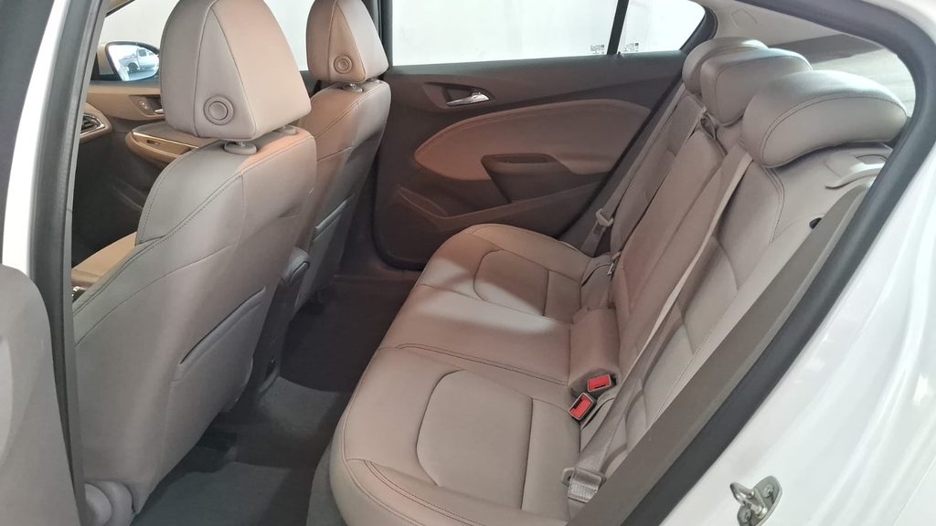 Chevrolet Cruze Sedan Branco