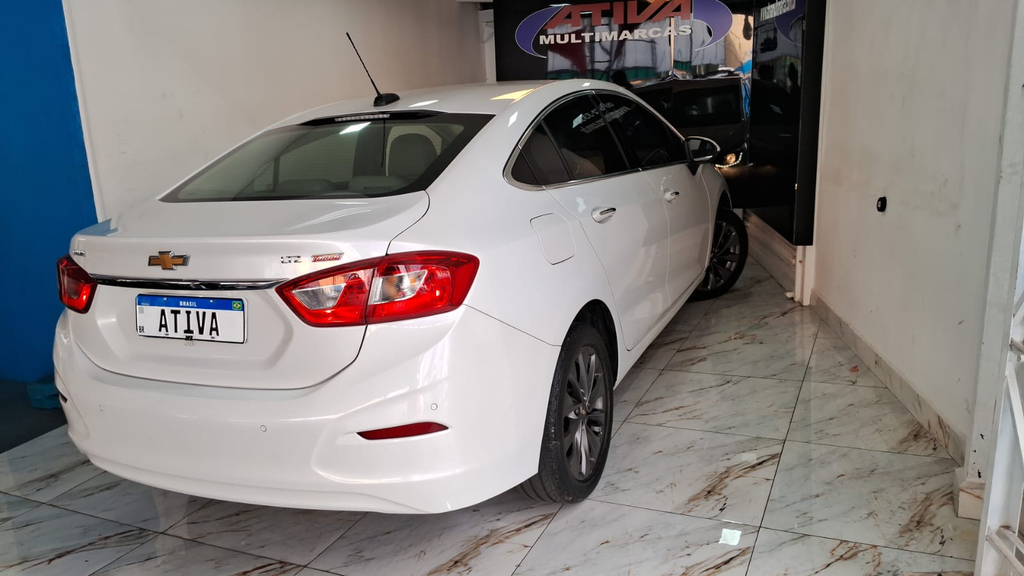 Chevrolet Cruze Sedan Branco