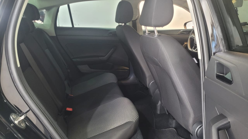 Volkswagen Virtus Preto