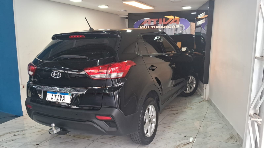 Hyundai Creta Preto