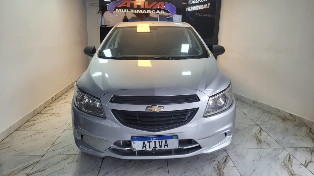 Chevrolet Prisma Prata