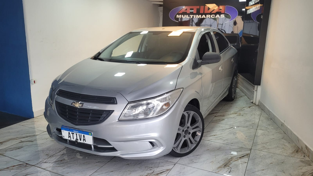 Chevrolet Prisma Prata