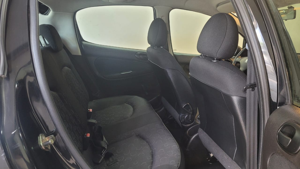 Peugeot 206 Preto