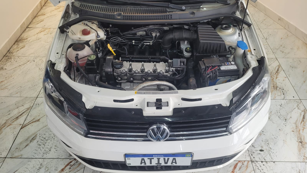 Volkswagen Voyage Branco