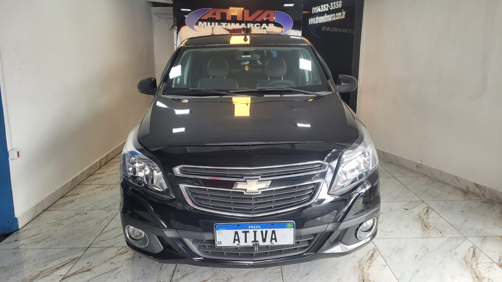 Chevrolet Agile Preto