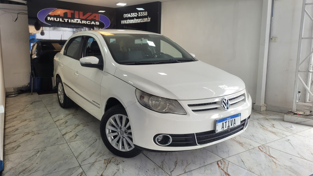 Volkswagen Voyage Branco