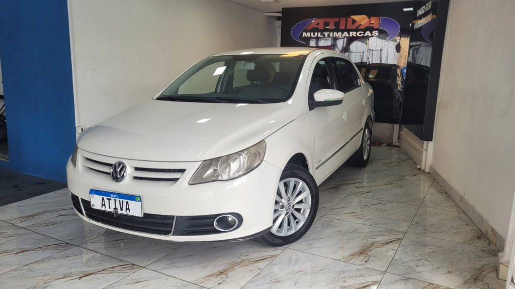 Volkswagen Voyage Branco