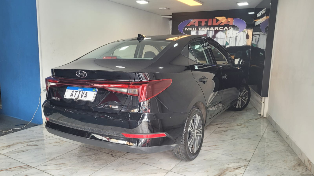 Hyundai HB20S Preto