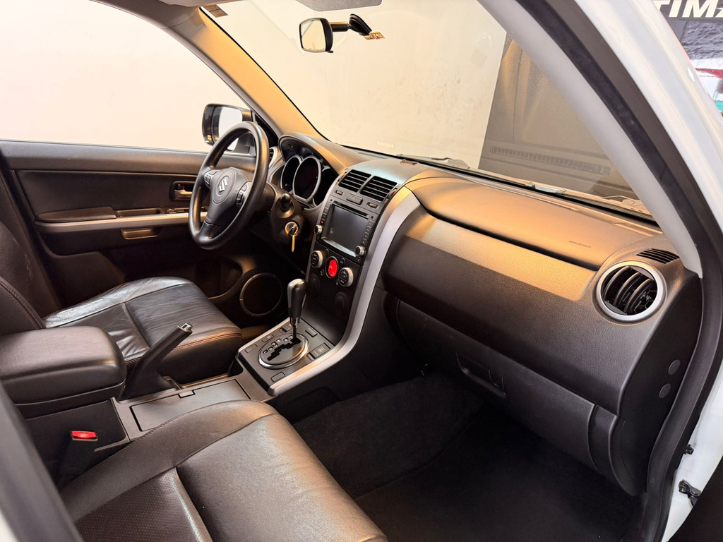 Suzuki Grand Vitara Branco