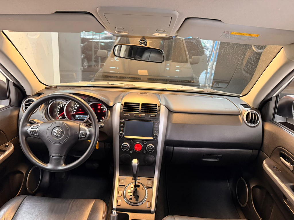 Suzuki Grand Vitara Branco