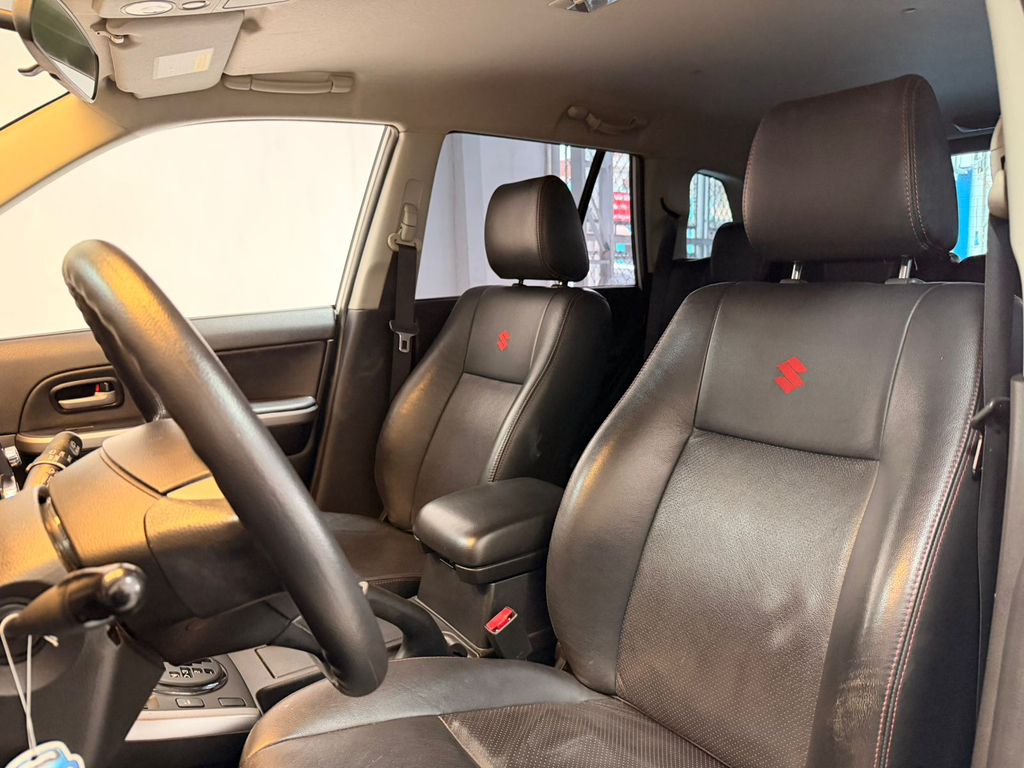 Suzuki Grand Vitara Branco