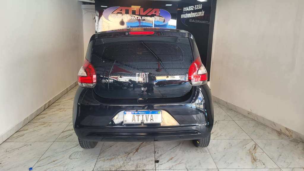 Fiat Mobi Preto