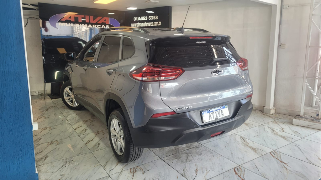 Chevrolet Tracker Cinza