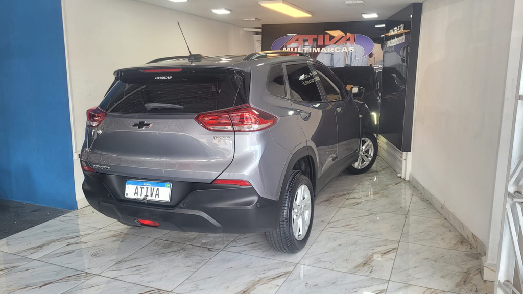 Chevrolet Tracker Cinza