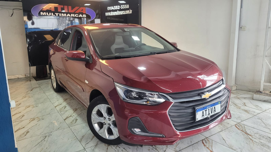 Chevrolet Onix Sedan Vermelho